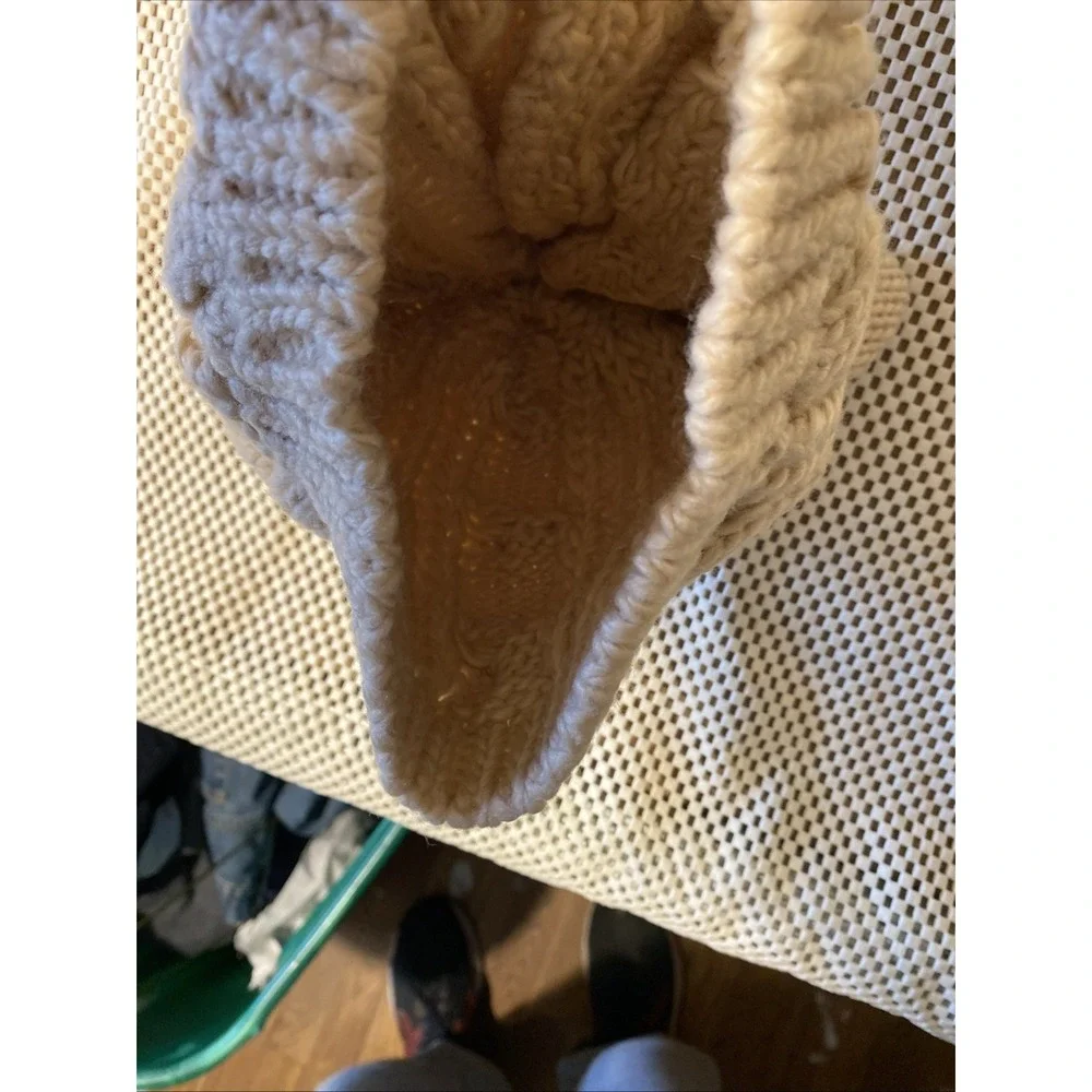 Cableknit Womens Beanie Hat With‎ Kitten Ears, Cream M-L - Picture 4 of 4